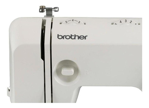 Máquina de coser Brother XL2800 portable blanca 110V - 120V