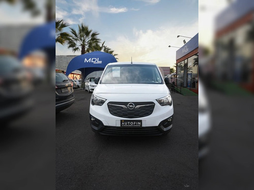 Opel Combo 2022