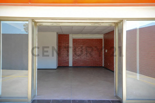 Se Arriendan Locales Comerciales En Boulevard De Puente Alto