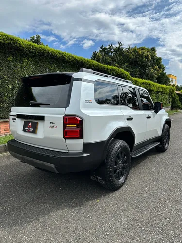 Toyota Prado Txl 2.4 Gasolina First Edition
