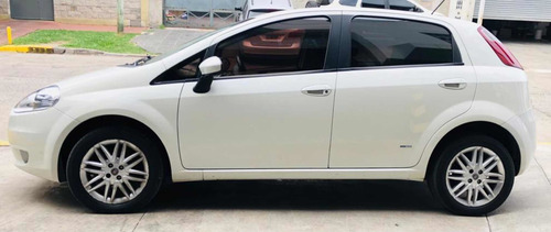 Fiat Punto 1.6 Essence 2011