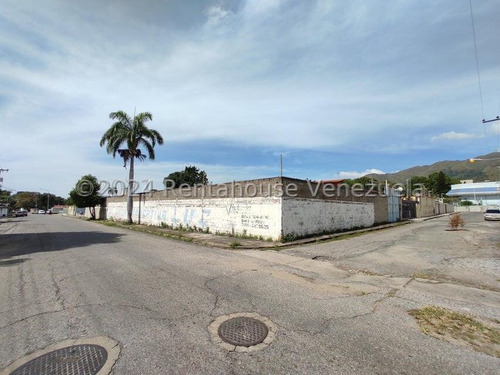 Esplendido Lote De Terreno En Venta En La Prestigiosa Zona De Las Delicias Ideal Para Proyecto Exclusivo Residencial Con Excelente Ubicación Y Tamaño Negociable Estef 24-21068