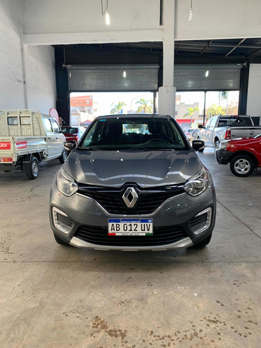 Imagen 10 de 15 de Renault Captur 2017 2.0 Zen