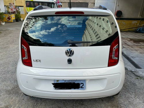 Imagem 3 de 10 de Volkswagen Up! 2017 1.0 Run 5p
