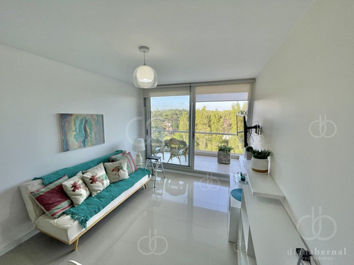 Imagen 6 de 13 de Venta De Apartamento De 2 Dormitorios En Edificio Be Punta