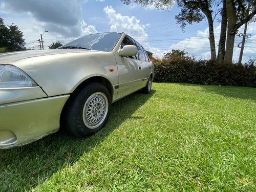 Chevrolet Swift 1.6