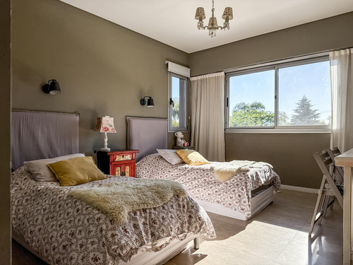 Casa En Venta 4 Dormitorios - Barrio Semi Cerrado - Zona Santa Rita San Isidro