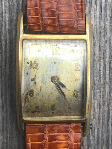 Reloj Oris, Calibre 491, 7 Jewels, Swiss Made, No Funciona.