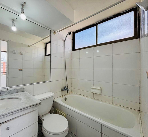 Se Vende Acogedor Depto. 3 Dormitorios+2baños. Av Perú