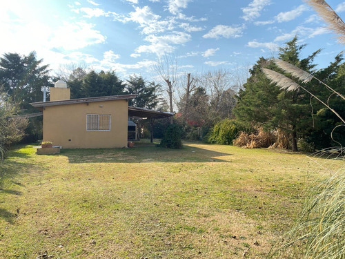 Venta Casa 2 Amb En Parque Sakura, Exaltación De La Cruz.