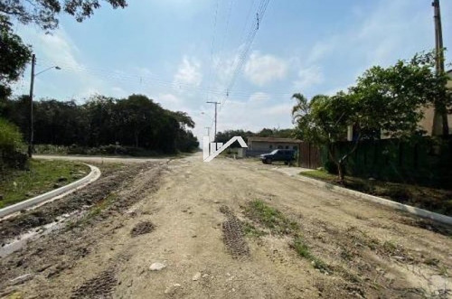 Imagem 4 de 6 de Lotes No Bairro Jardim Anchieta, Em Itanhaém= Referênciater045