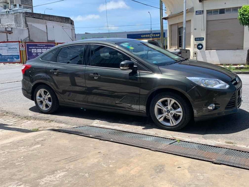 Ford Focus Iii 2.0 Sedan Se Plus Mt 2014
