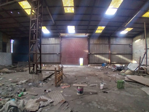Imagen 3 de 8 de Galpon En Venta En José C Paz
