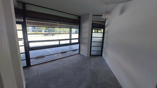 Excelente Local Comercial En Prolongaciòn De Paseo De Montejo