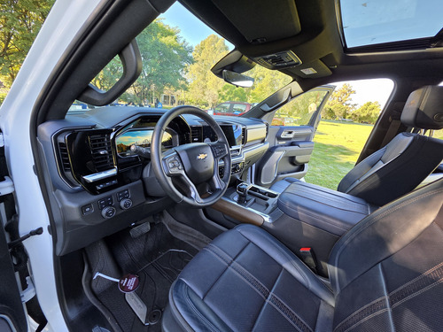 Chevrolet Silverado 5.3 V8 High Country