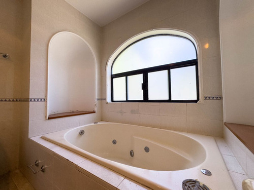 Casa En Coto De Lujo En Colinas De San Javier Coto Las Garzas