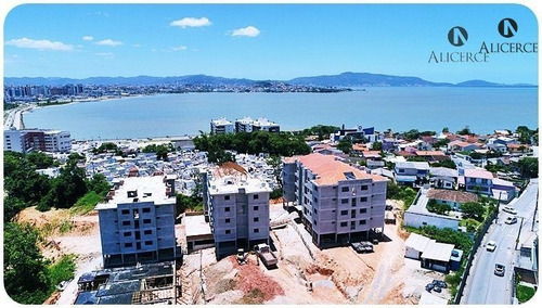 Empreendimento Com Toda Infraestrutura De Lazer. - 206-103