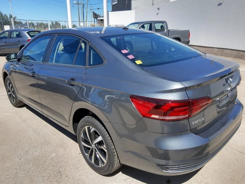 Volkswagen Virtus 1.6 Msi Highline At Lucas Semini
