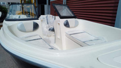 Lancha 0 Horas Trakker 520 Open Con Motor 4 T Mercury 40 Hp