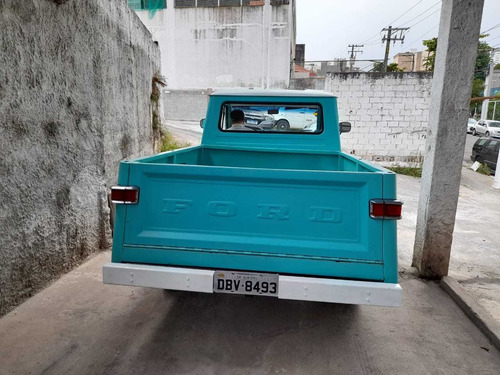 Ford F- 75 Pick-up 4 X 4