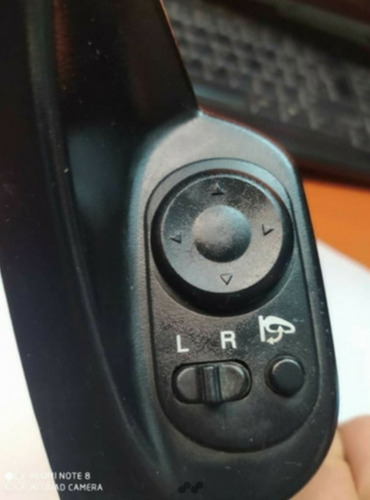 Imagen 2 de 3 de Mando De Retrovisor Chevrolet Optra