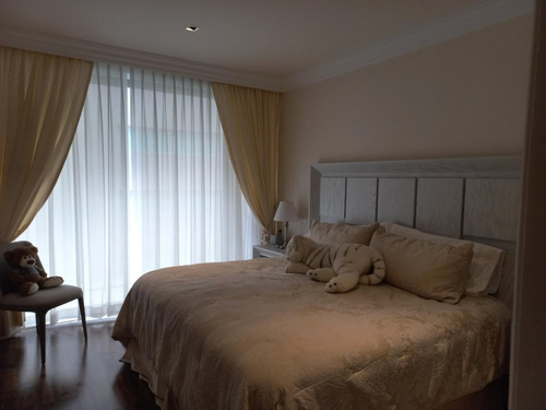 Imagen 8 de 14 de Vendo Departamento - Nápoles