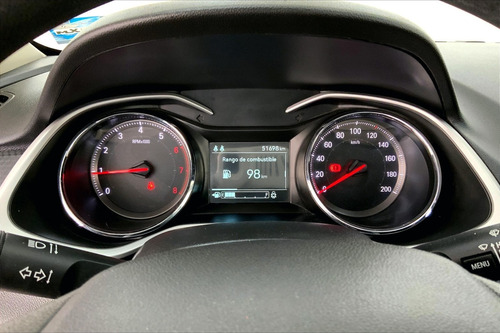 Imagen 24 de 25 de Chevrolet Onix 4 Pts Lt, 10t, Tm5, A/ac Aut, Ba, Ve, Ra-15