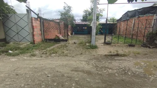 Vendo Predio 11x 24 Con 2 Apartamentos