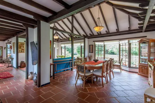 Casa En Venta En Llano Grande. Cod V2472