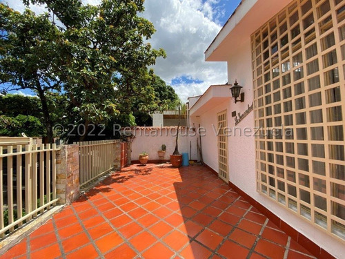 Imagen 4 de 20 de Casa En Venta En Santa Cecilia - Calle Cerrada.