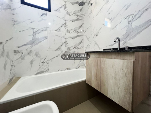Departamento En Venta En San Antonio De Padua Sur