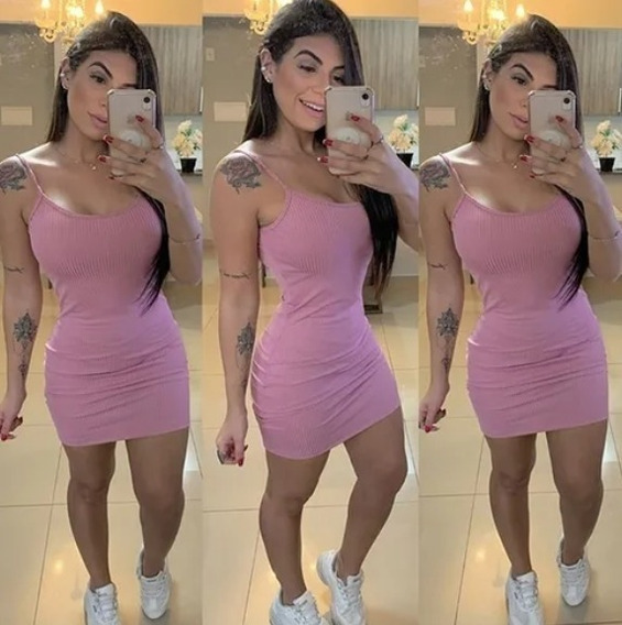 vestido coladinho rosa