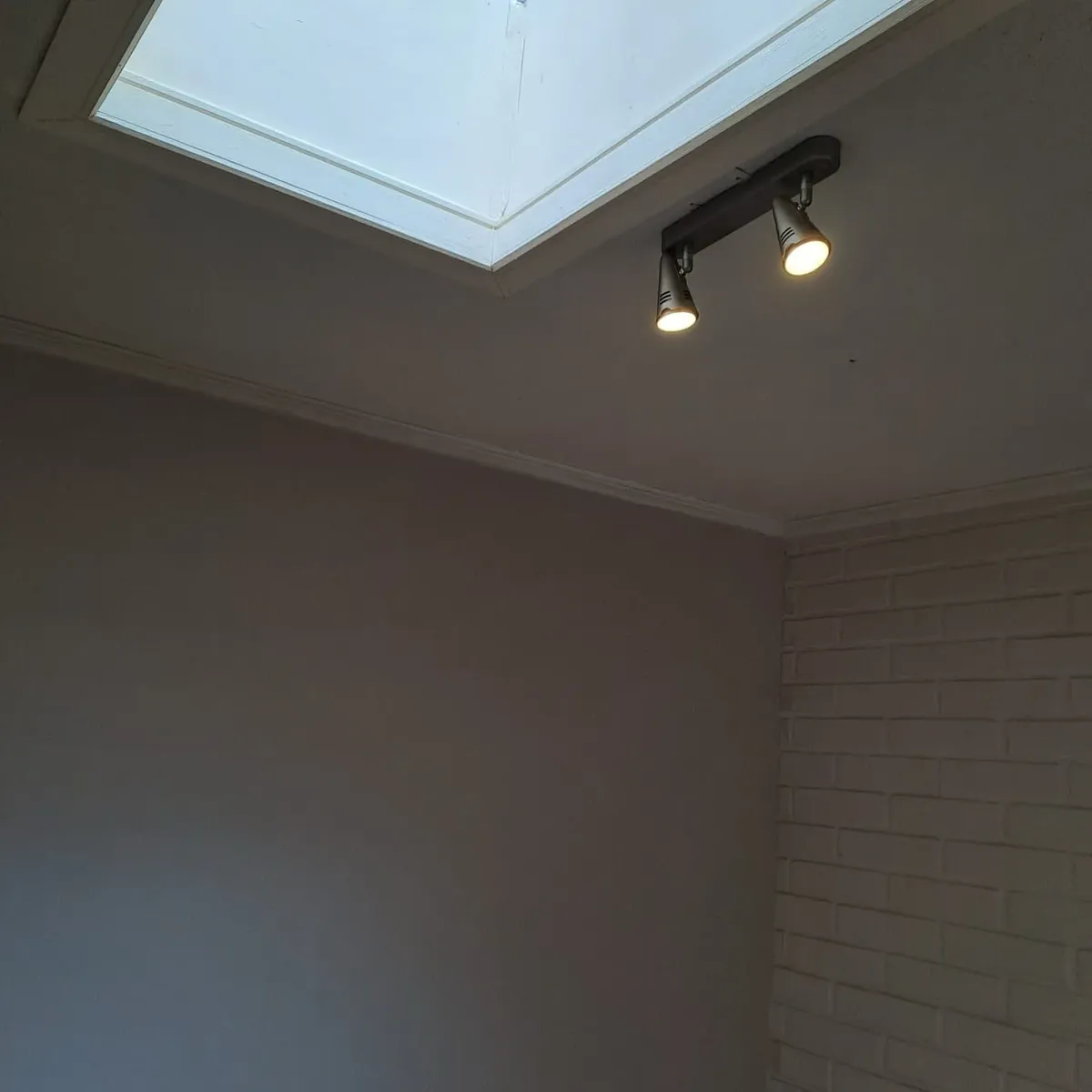 Imagen 5 de 20 de Vendo Linda Casa Metro Estación A La Puerta