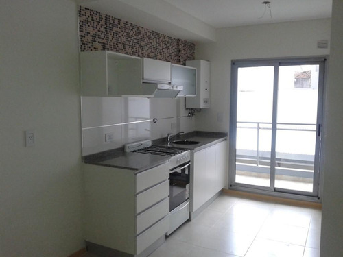 Venta - Departamento De 1 Dormitorio Con Cochera - Pichincha - Rosario