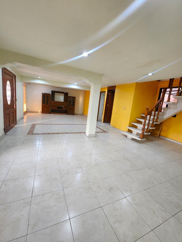 Bonita Casa Recien Remodelada En Excelente Ubicación En Gam Cdmx