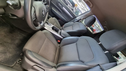 Imagen 9 de 15 de Renault Koleos 2018 2.5 Intens Cvt