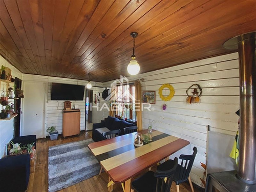 Imagen 20 de 28 de Dos Casas En Gran Sitio De 674m2 Venta De 7 Dorm. En Pucón