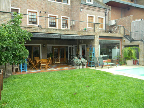 Hermosa Casa De 6 Ambientes En San Isidro