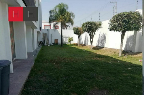 Imagen 1 de 15 de Departamento Amueblado En Renta En Cd Judicial