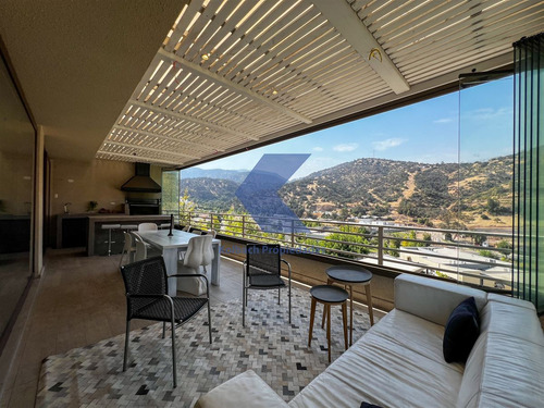 Casa En Arriendo De 4 Dorm Más Estar En Lo Barnechea