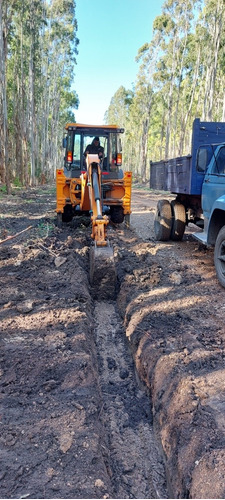 Imagen 6 de 7 de Pala Retro Excavadora 4x4 Con Tercera Via Motor 100hp