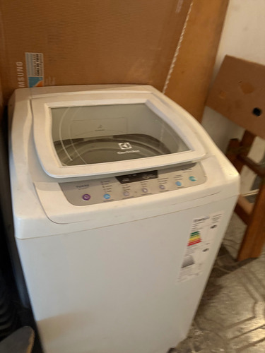 Lavarropas Automático Electrolux. Lava. No Centrifuga Blanco (Usado)