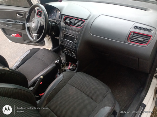 Volkswagen Fox 1.6 Vht Rock In Rio Total Flex 5p