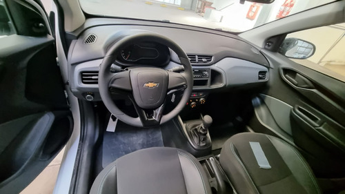 Imagen 14 de 16 de Chevrolet Onix Joy Black Stock Disponible (m)#5