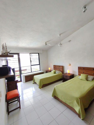 Casa En Privada En Tequesquitengo, Jojutla, Morelos - Ham-581-cp
