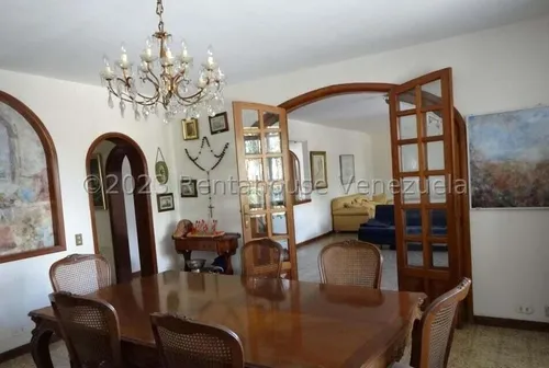 Altamira, Caracas Mls #24-6855