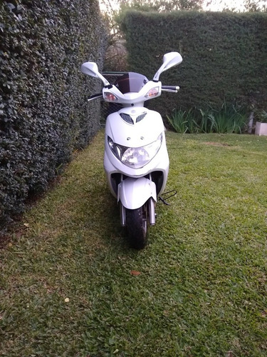 Suzuki An 125