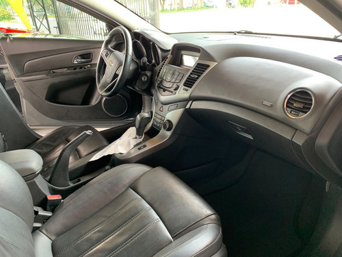 Imagem 11 de 14 de Chevrolet Cruze 1.8 Lt Ecotec Sport 6 Aut. 4p