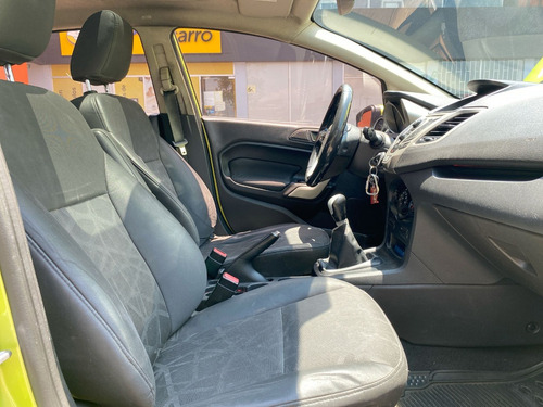 Ford Fiesta 1.6 Hatchback Mecánica