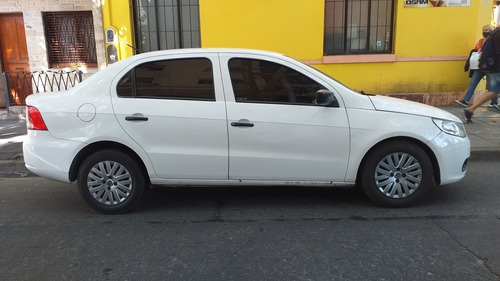 Volkswagen Voyage 1.6 101cv 2012